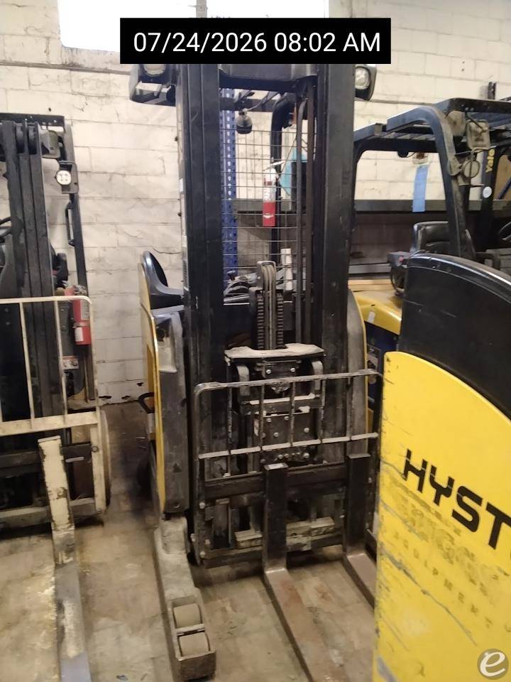 2018 Yale NR045EB