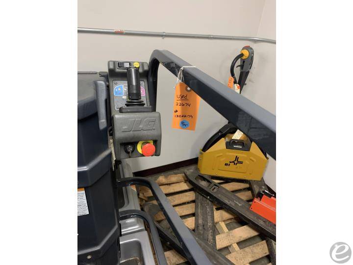2015 JLG 10MSP