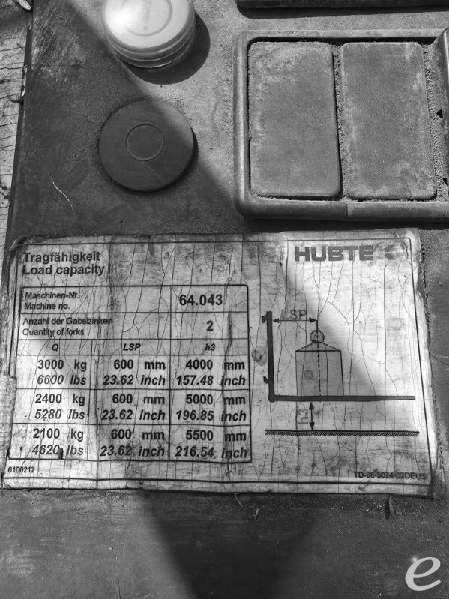 2012 Hubtex DQ 30-G; 3049-EL