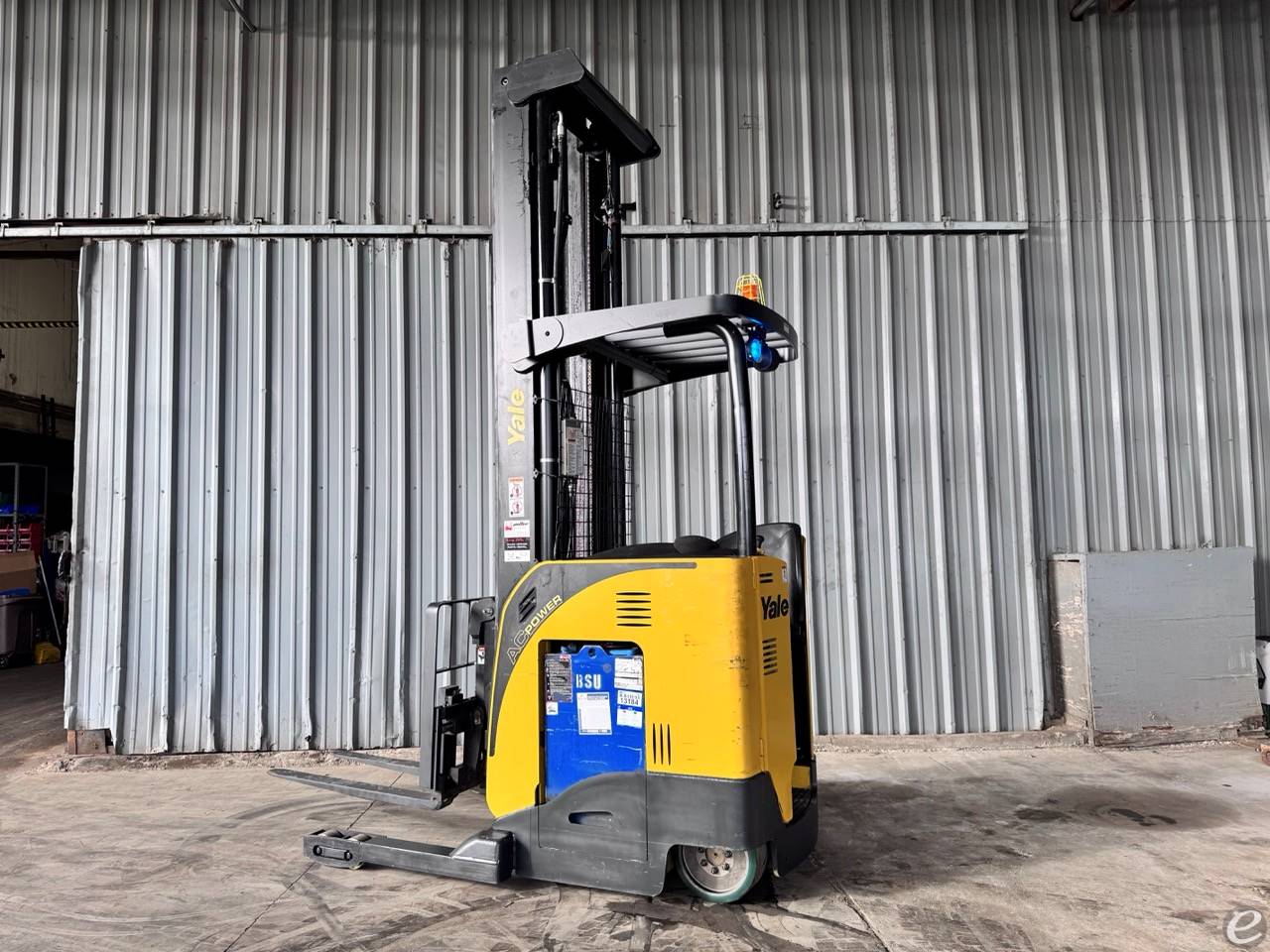 2019 Yale NDR035EBNM36TE138 Electric Reach Truck - 123Forklift