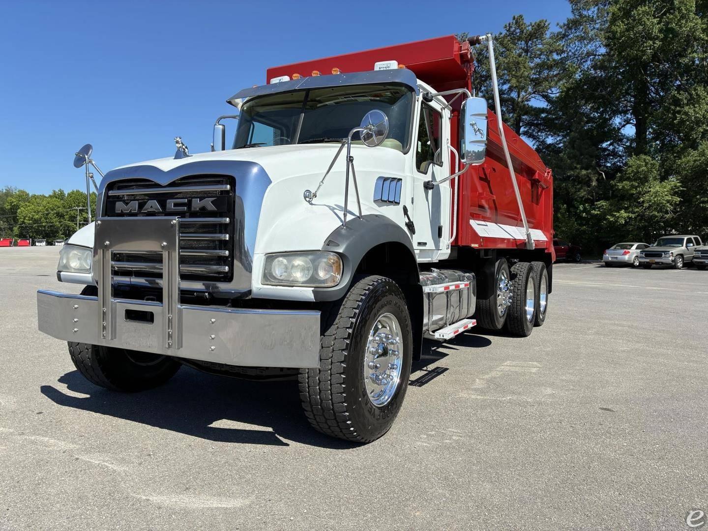 2020 Mack GRANITE 64FR