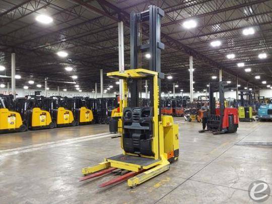 2017 Hyster R30XMA3 Electric Order Picker - 123Forklift