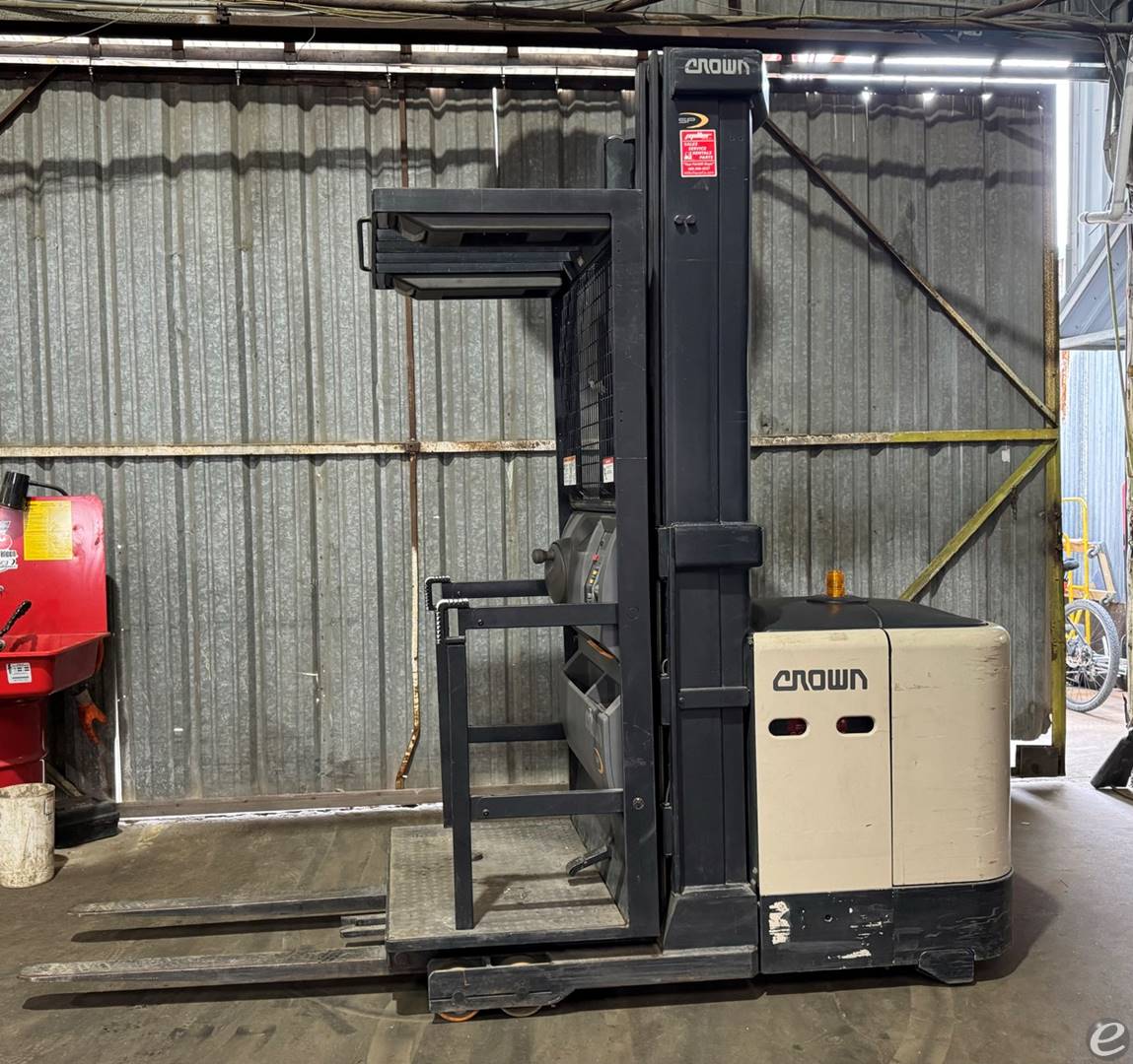 2007 Crown SP3410-30 Electric Forklift - 123Forklift
