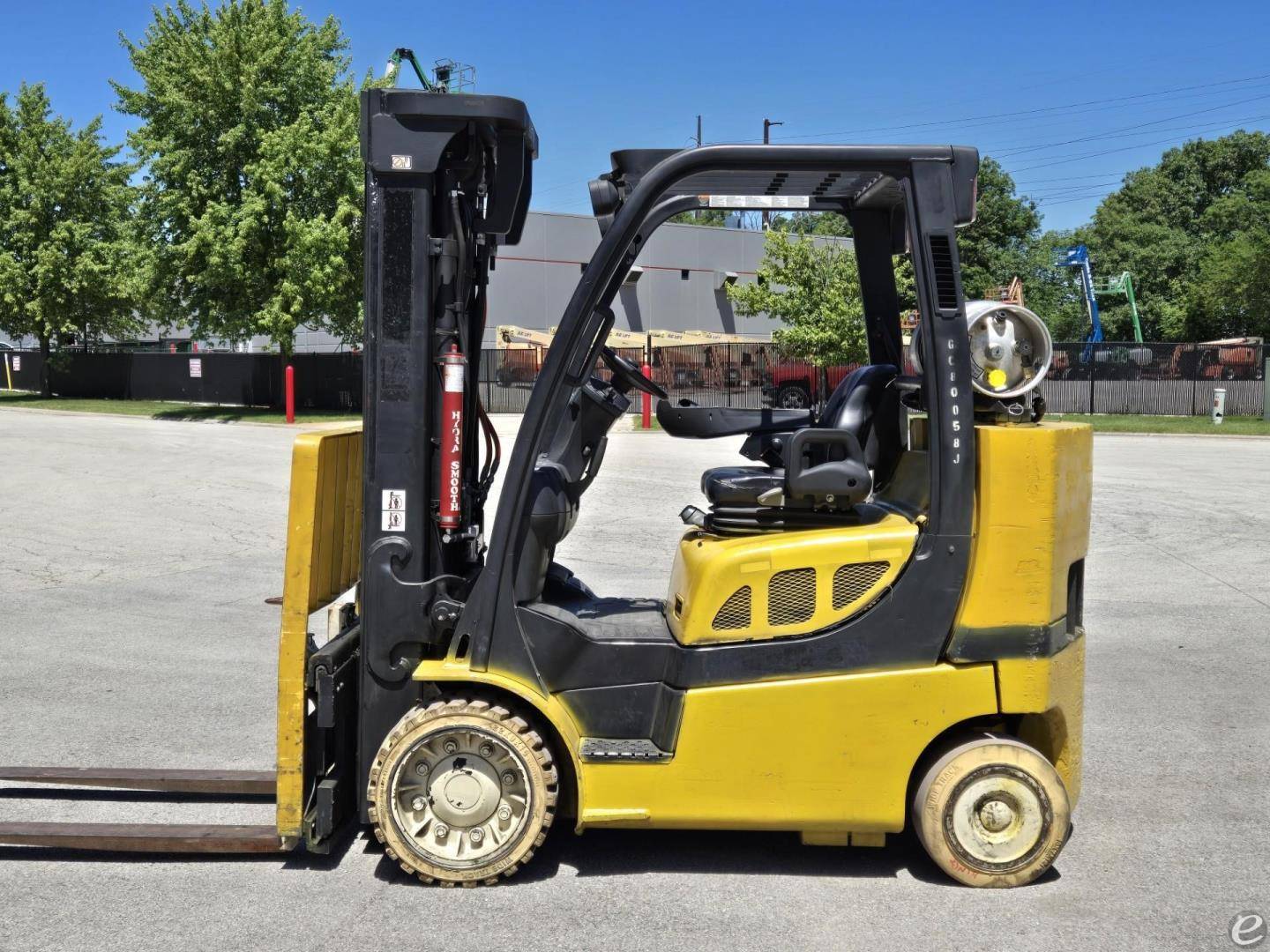 2011 Yale GLC080VX LP Gas Forklift