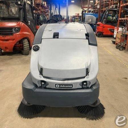 2013 Nilfisk Advance CS7000