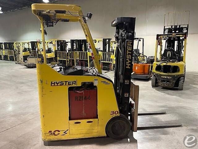 2017 Hyster E30HSD3 Electric Forklift - 123Forklift