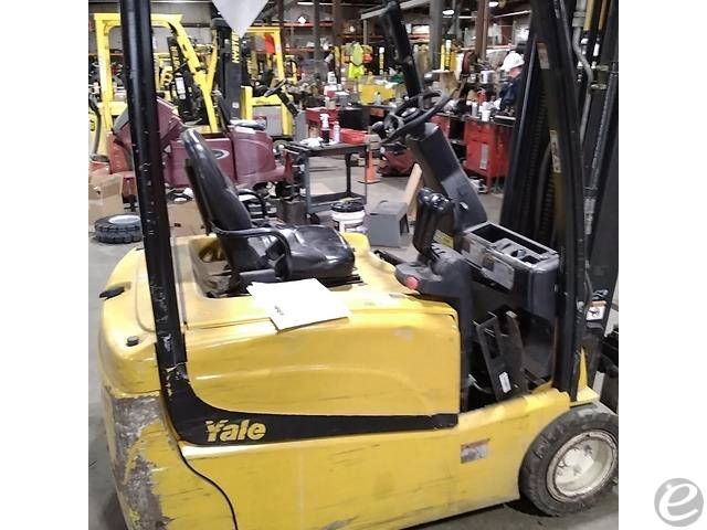 2019 Yale ERP040VT