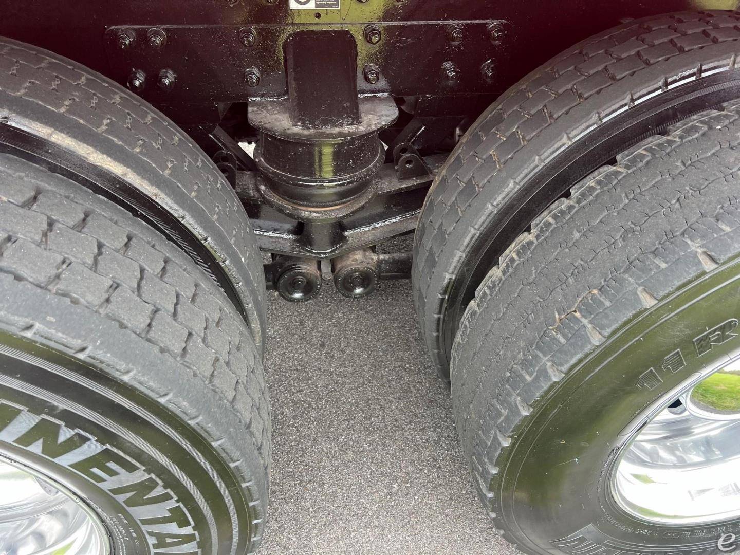 2020 Kenworth T880