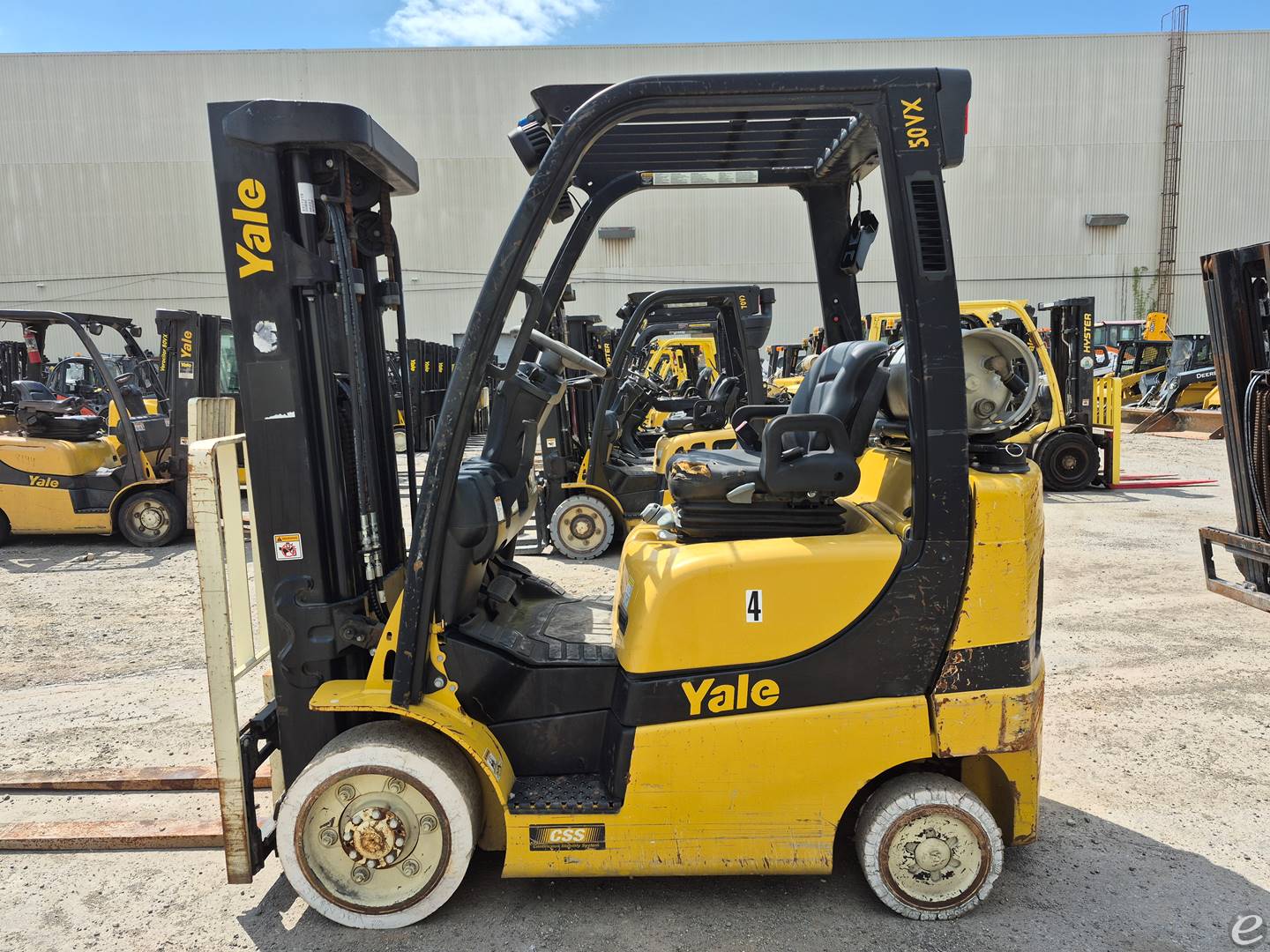 2016 Yale GLC050VX