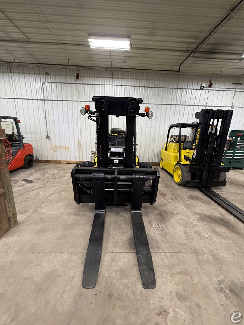 2006 Hoist Liftruck F250