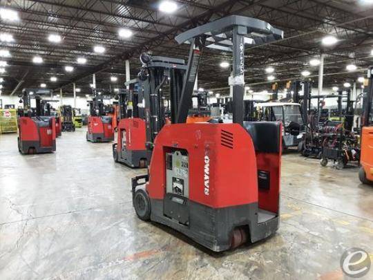 2017 Raymond 425 C40TT Electric Forklift - 123Forklift