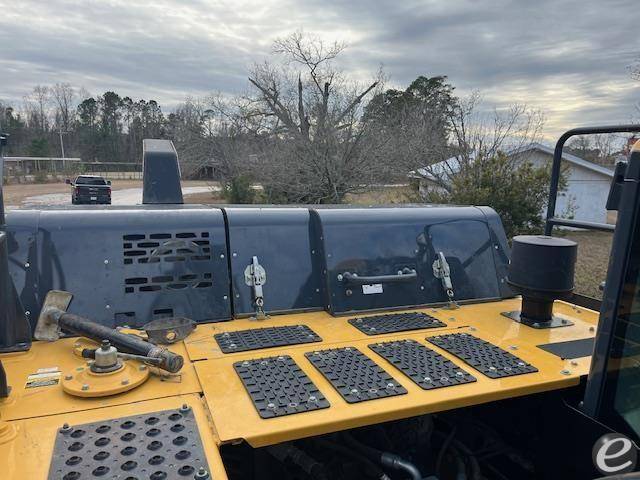 2023 John Deere 300 P-TIER