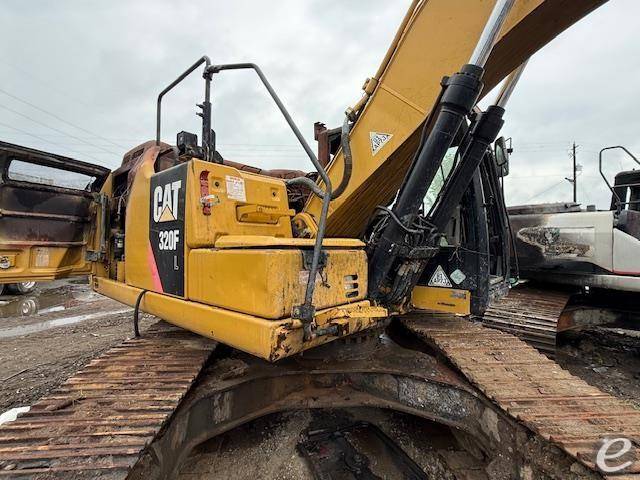 2016 Cat 320FL