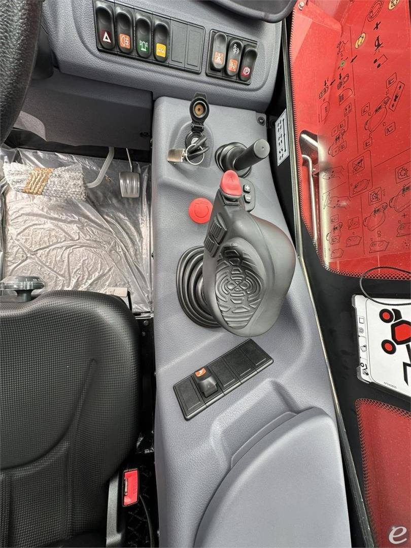 2024 Manitou MT625H COMFORT