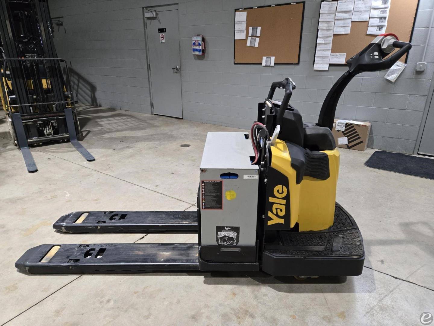 2019 Yale MPE060LG Electric Forklif...