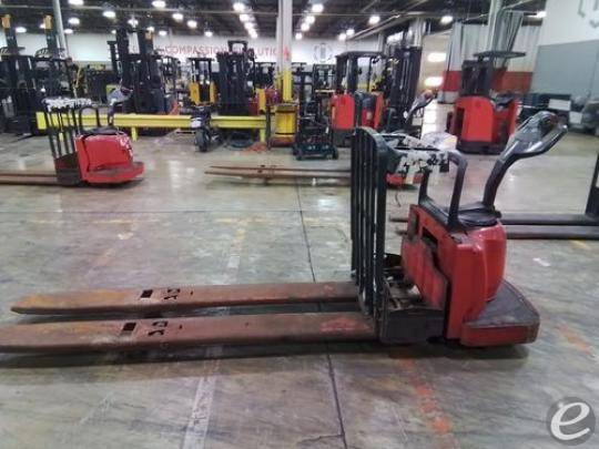 2009 Raymond 8400 Electric Forklift - 123Forklift