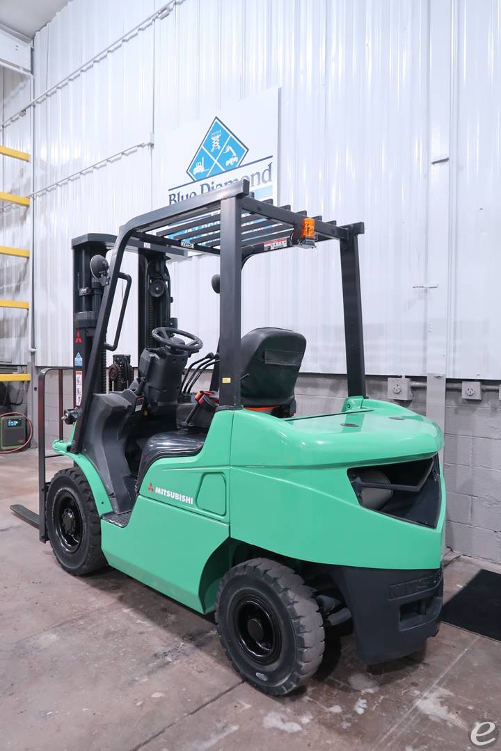 2014 Mitsubishi FD25N Diesel Forklift - 123Forklift