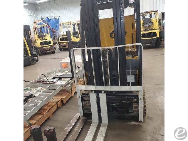 2015 Yale ERP040VT Electric Forklift - 123Forklift