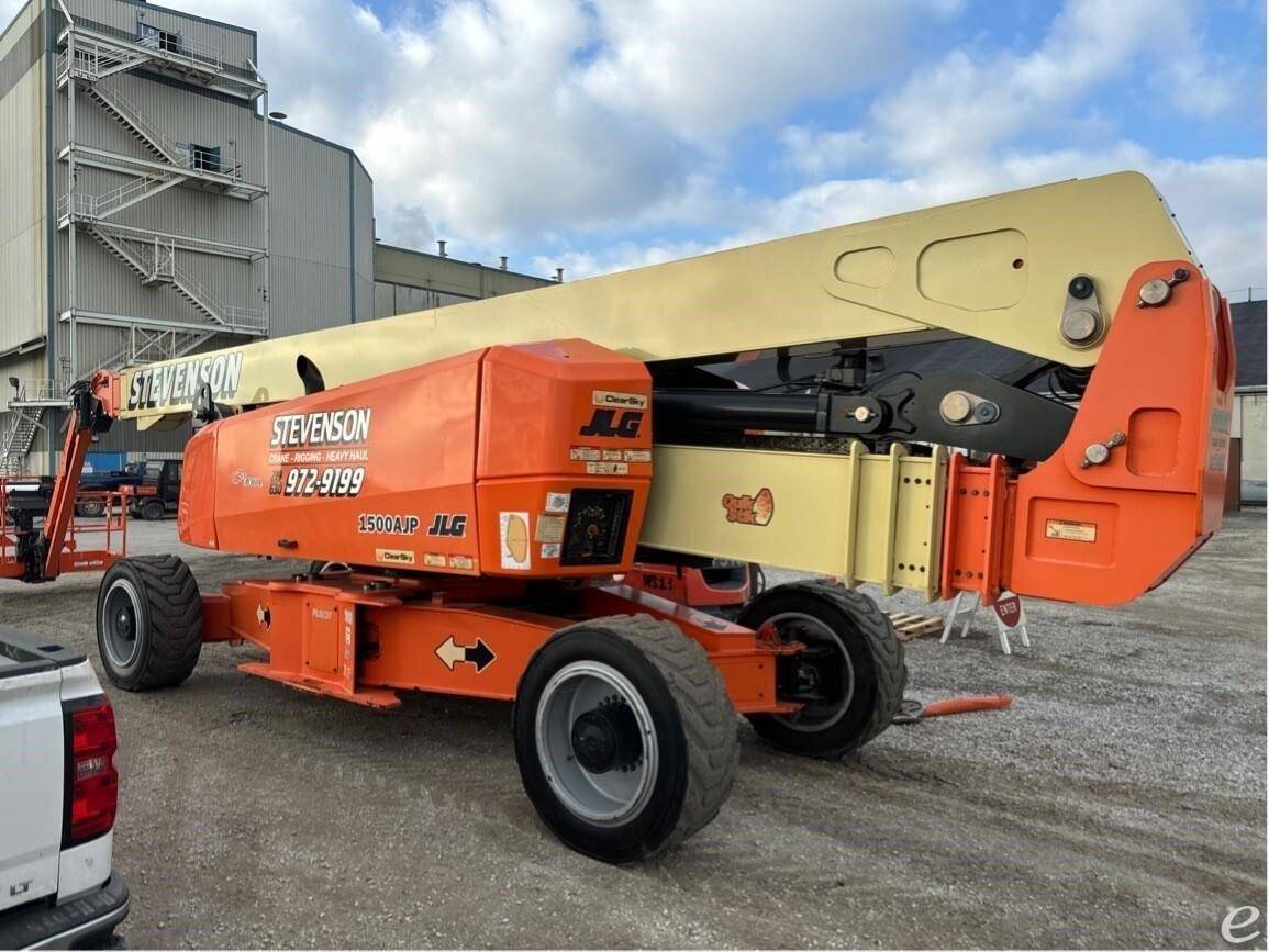 2017 JLG 1500AJP