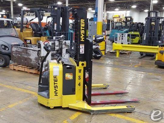 2017 Hyster W30ZA2 Electric Forklif...