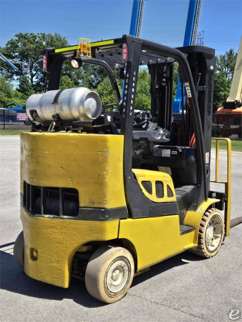 2011 Yale GLC080VX LP Gas Forklift - 123Forklift
