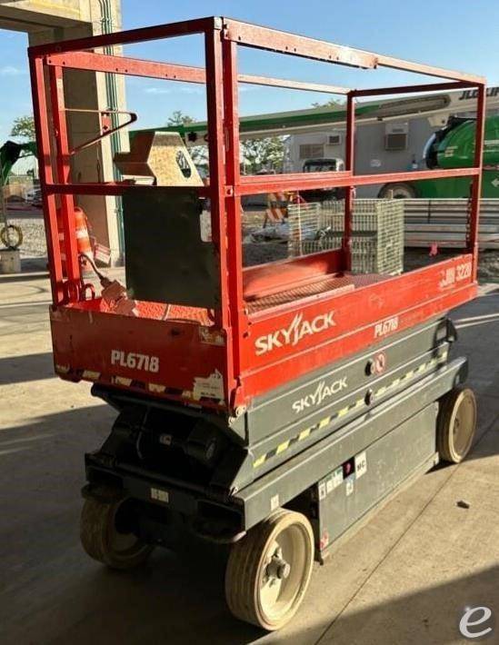 2016 Skyjack SJIII3220