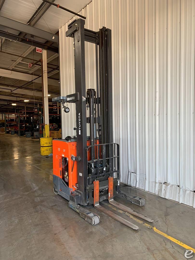 2018 Toyota 9BRU23 Electric Reach Truck - 123Forklift