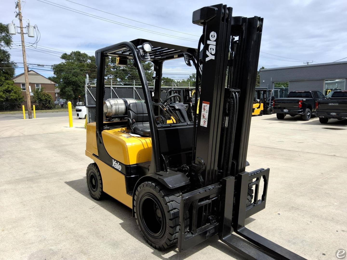 2015 Yale GLP060VX