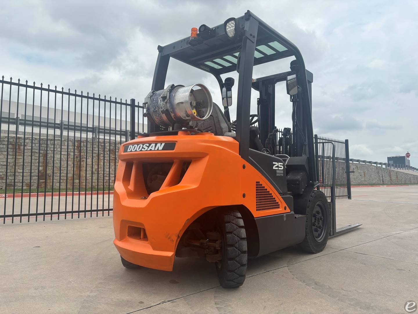 2021 Doosan G25N-7