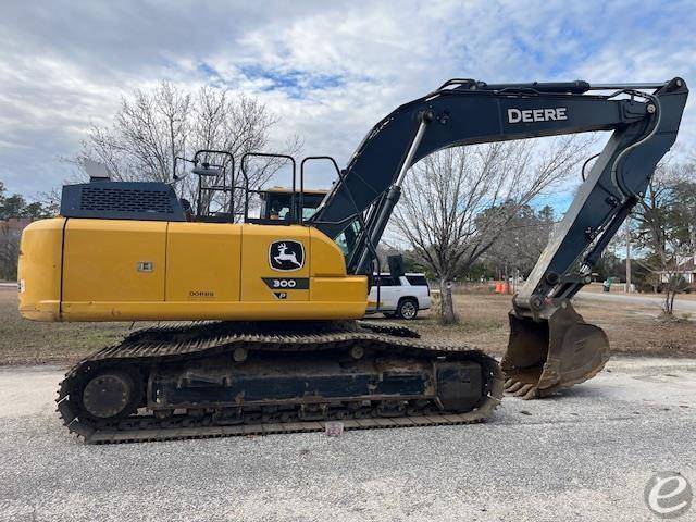 2023 John Deere 300 P-TIER