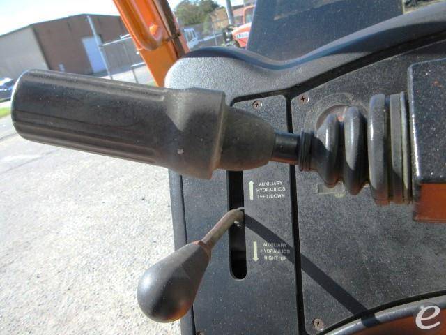 2007 JLG G6-42A