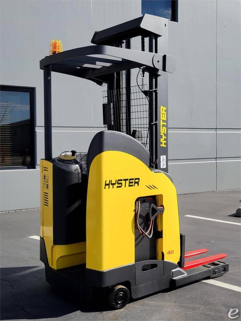 2013 Hyster N40ZRS2 Electric Reach Truck - 123Forklift