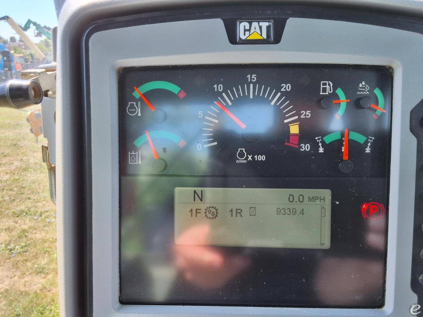 2014 Cat 160M3 AWD