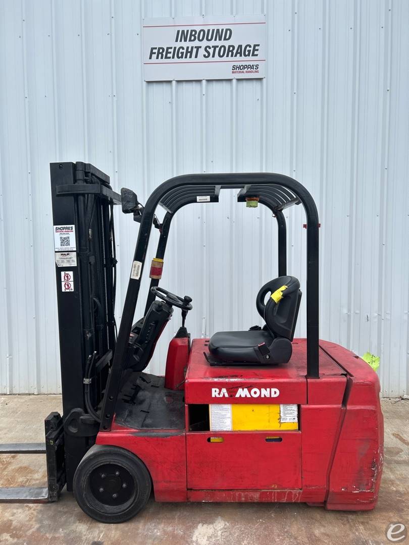 2011 Raymond C40TT