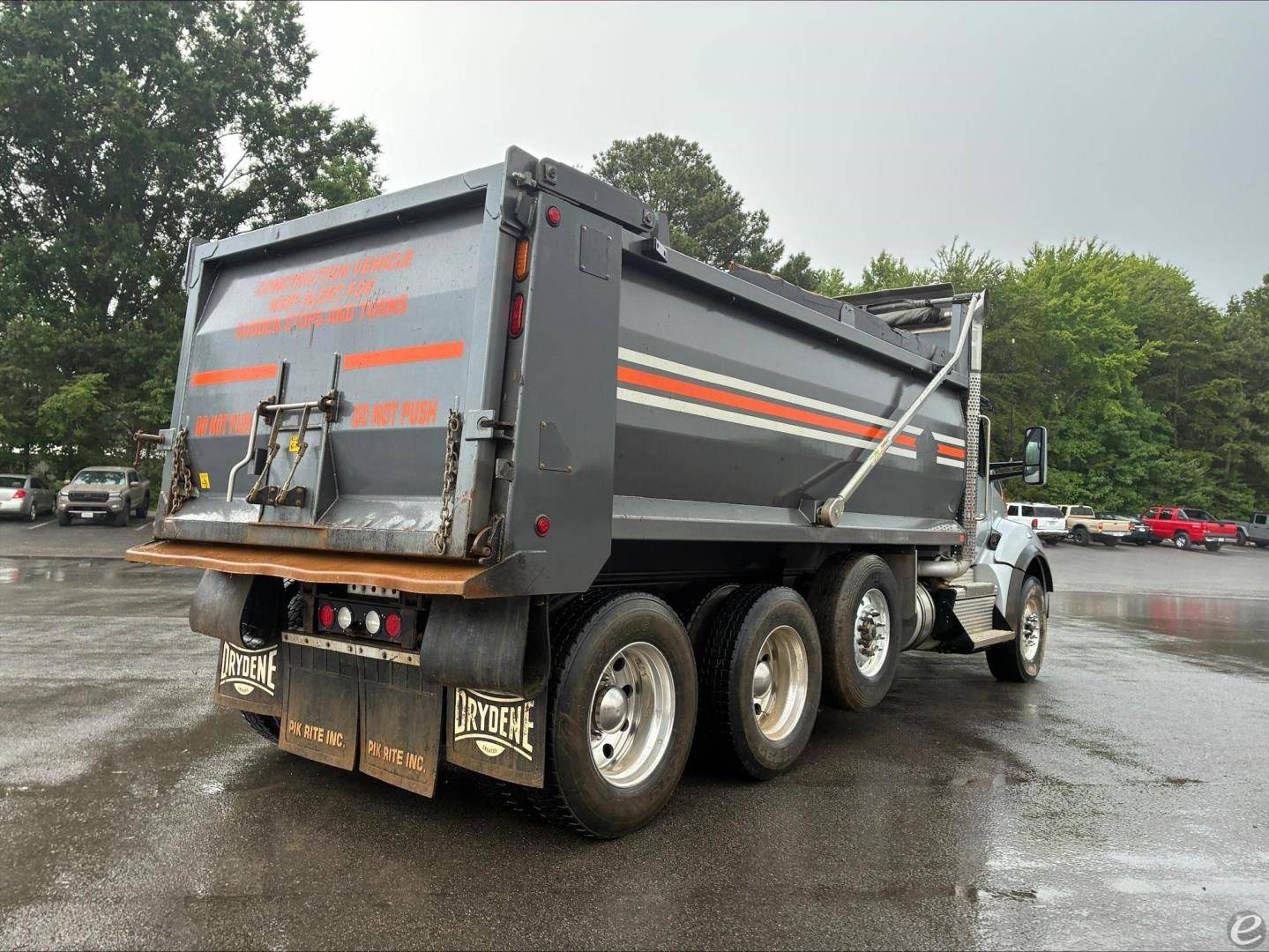 2021 Kenworth T880