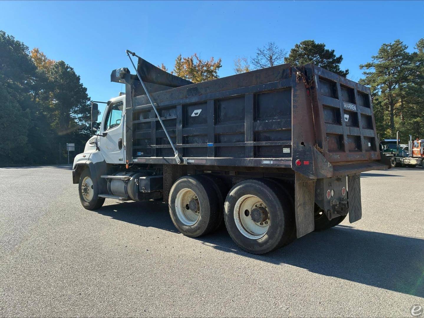 2017 Freightliner 114SD
