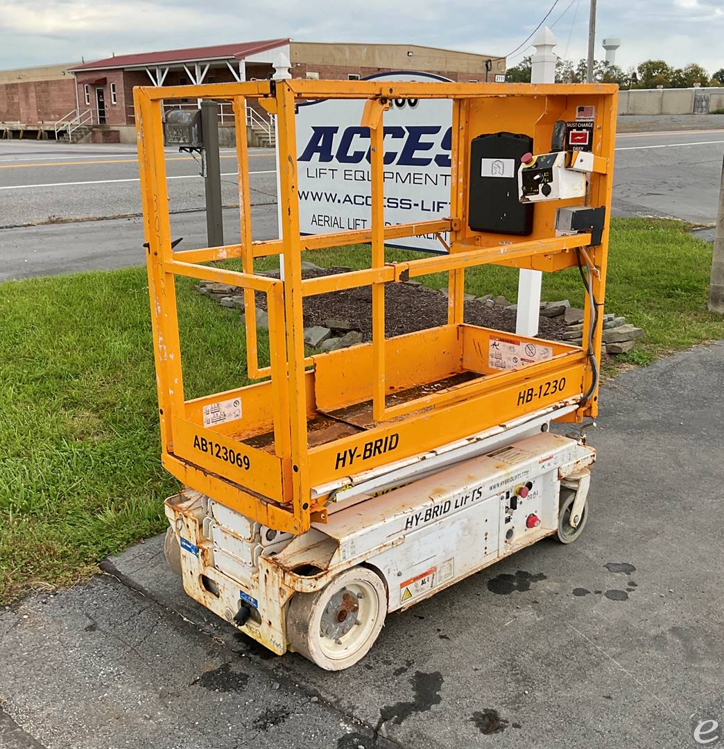 2017 Hy-Brid Lifts HB1230S3