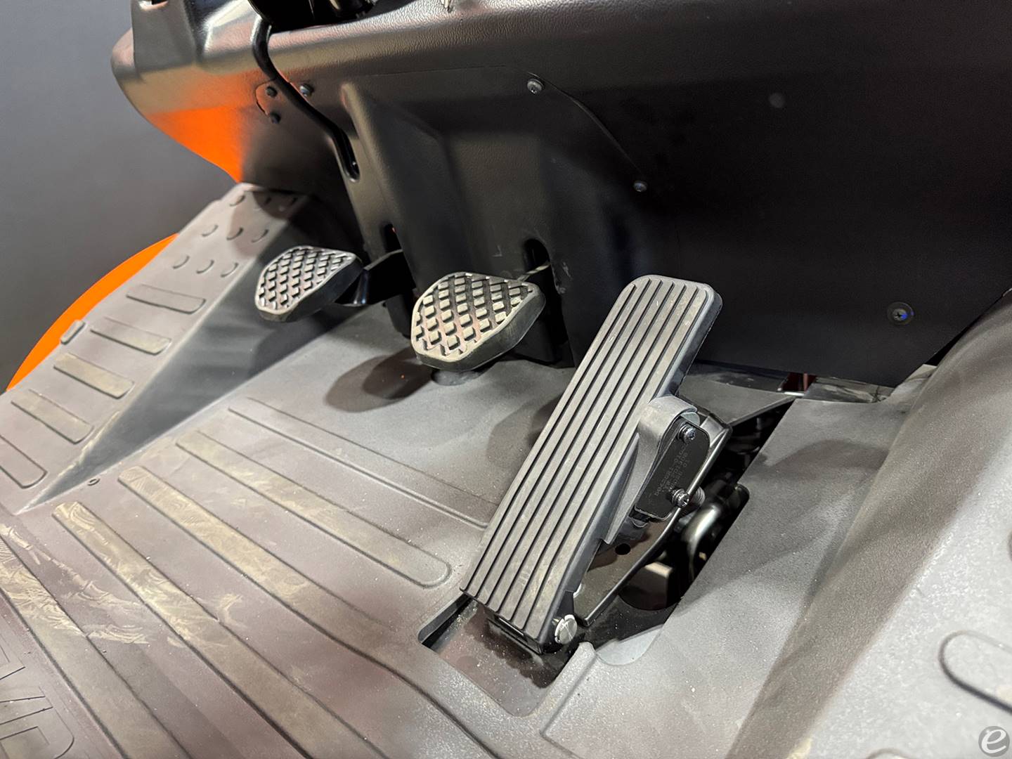 2026 Viper Lift Trucks RTD35F-4