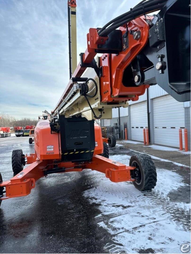 2023 JLG 1500AJP