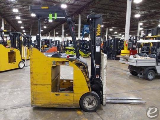2015 Yale ESC030 Electric Forklift