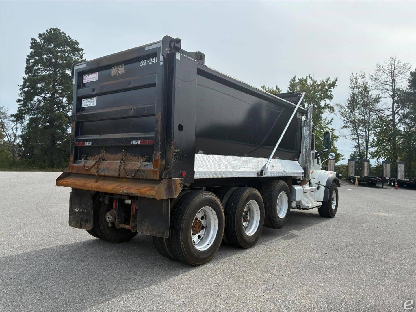 2021 Peterbilt 567