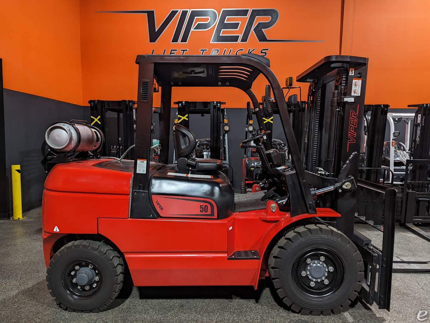 2024 Viper Lift Trucks FY50S