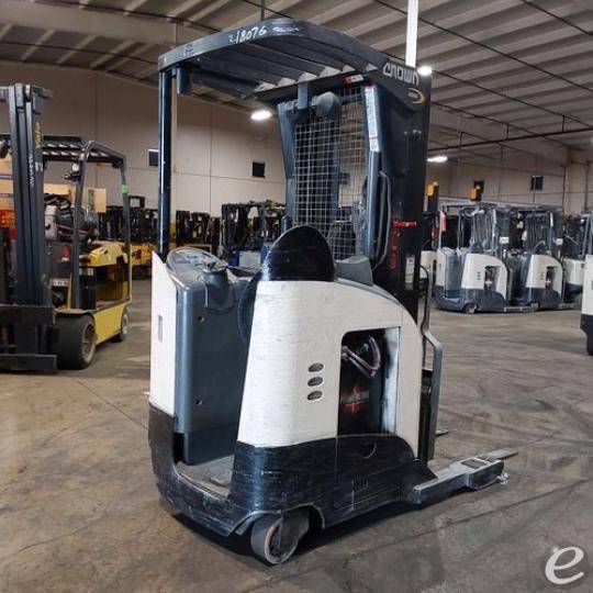 2019 Crown RR5725-45
