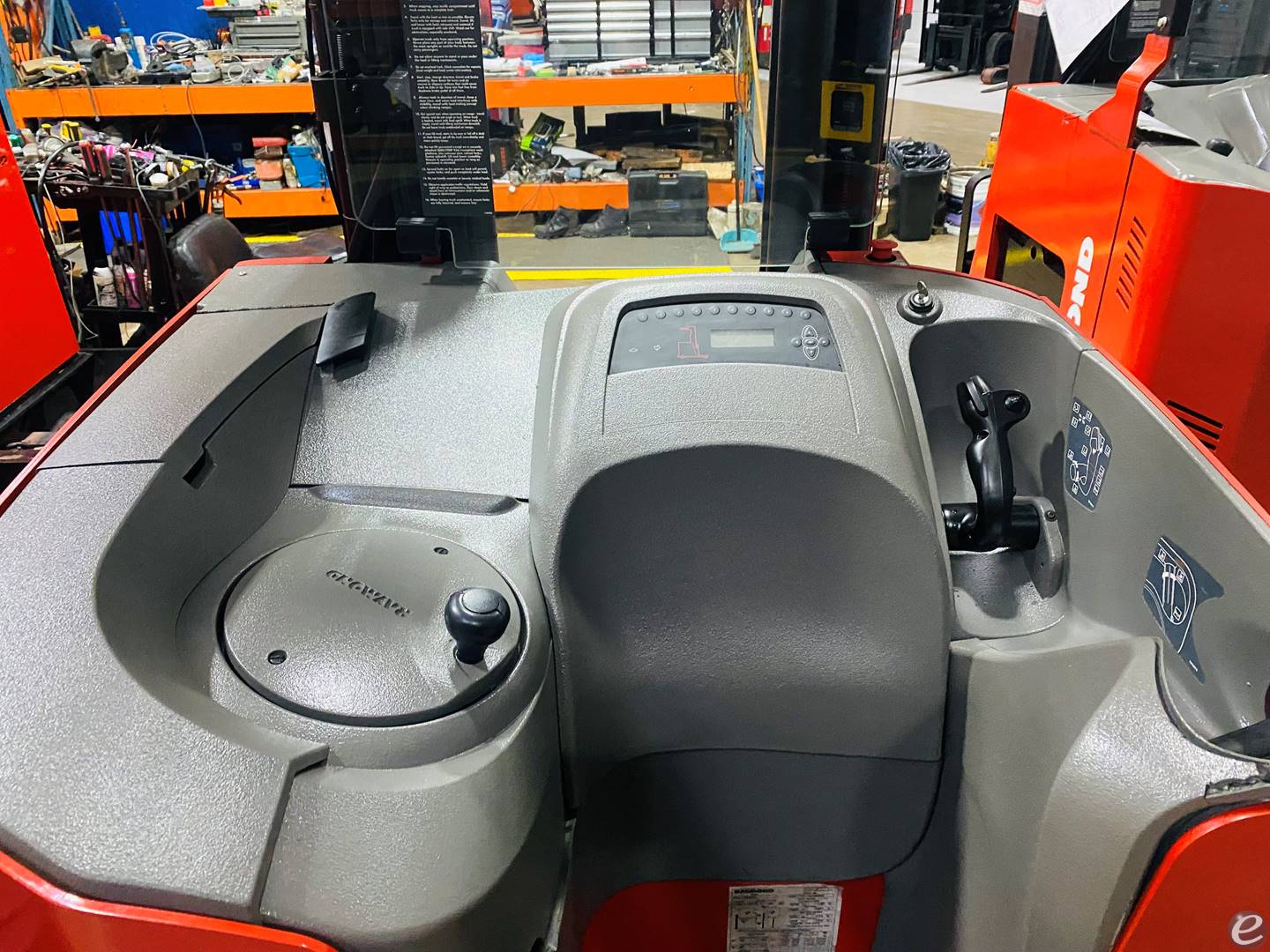 2016 Raymond 750-R45TT