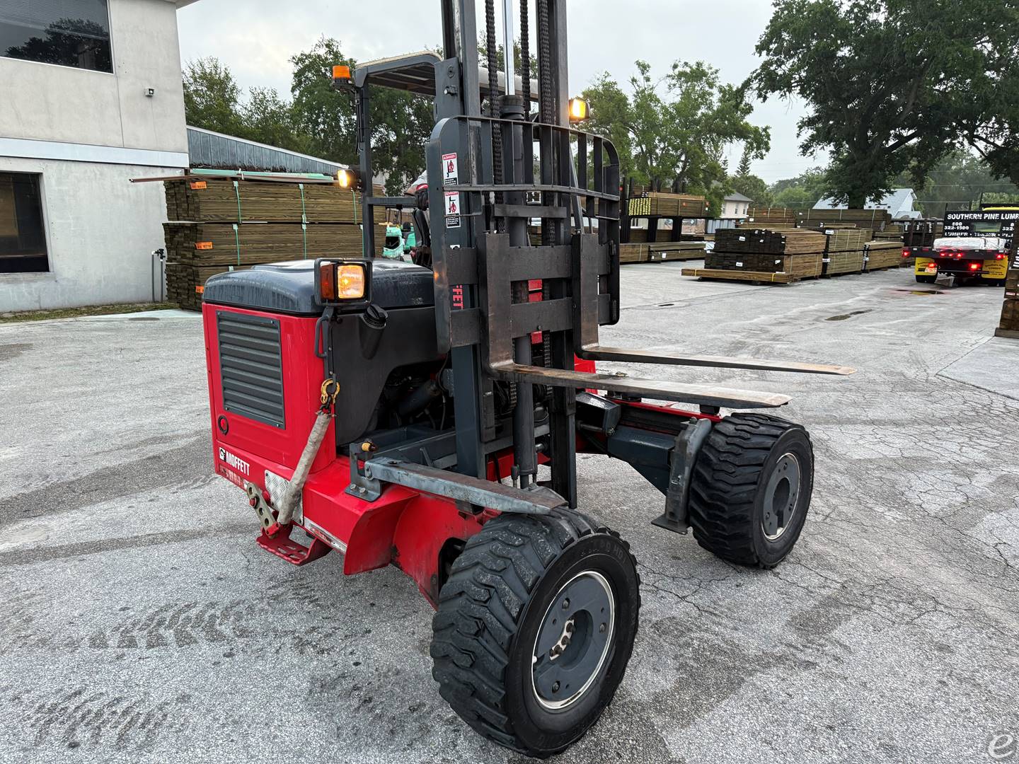 2007 Moffett m55.4