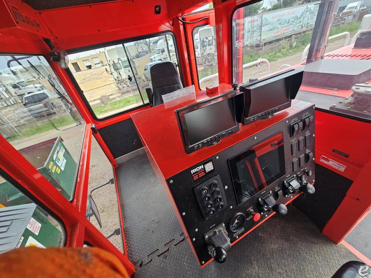 2023 Shuttlewagon NVX6030