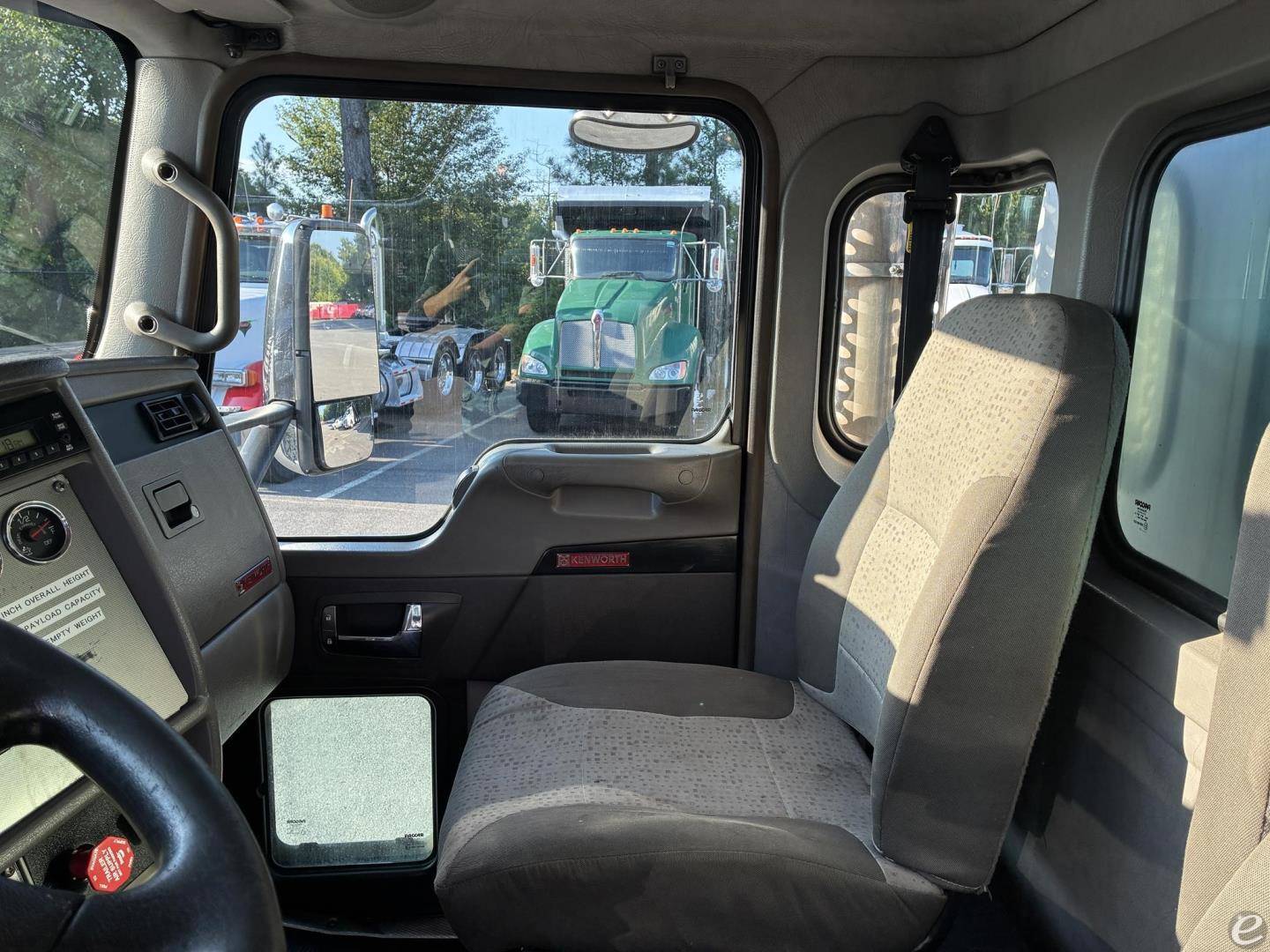 2013 Kenworth T370