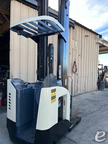 2014 Crown RR5725-45 Electric Reach Truck - 123Forklift
