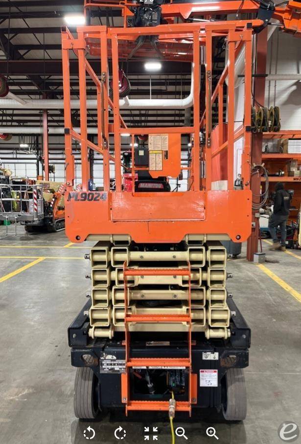 2020 JLG 4045R