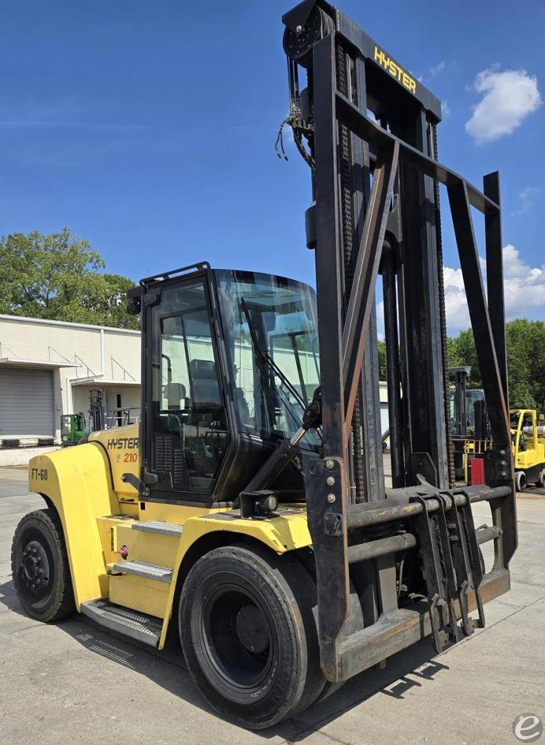 2020 Hyster H210XD